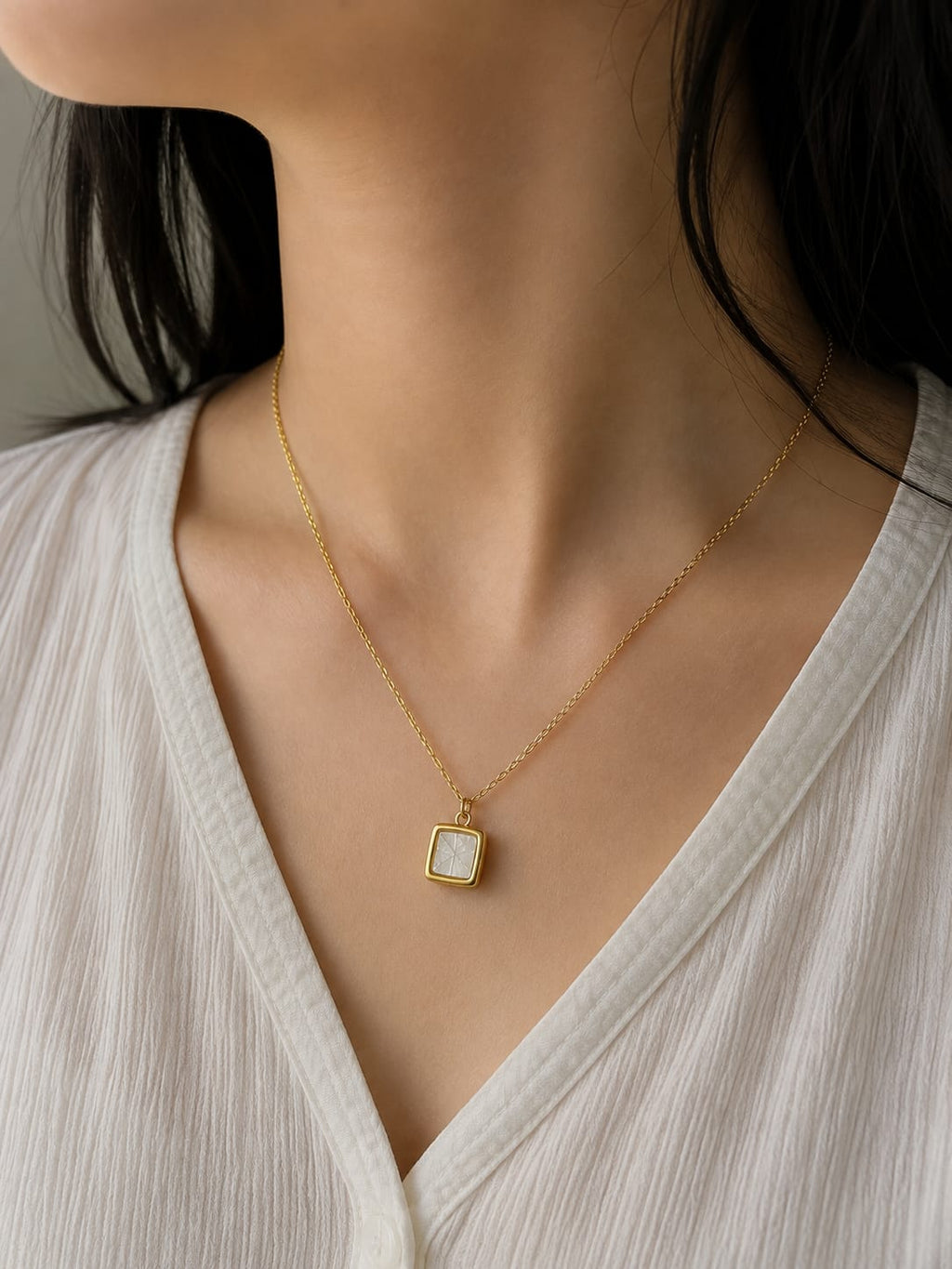 Simplicity Square Pendant Necklace – Golden Minimalist Artificial Jewellery