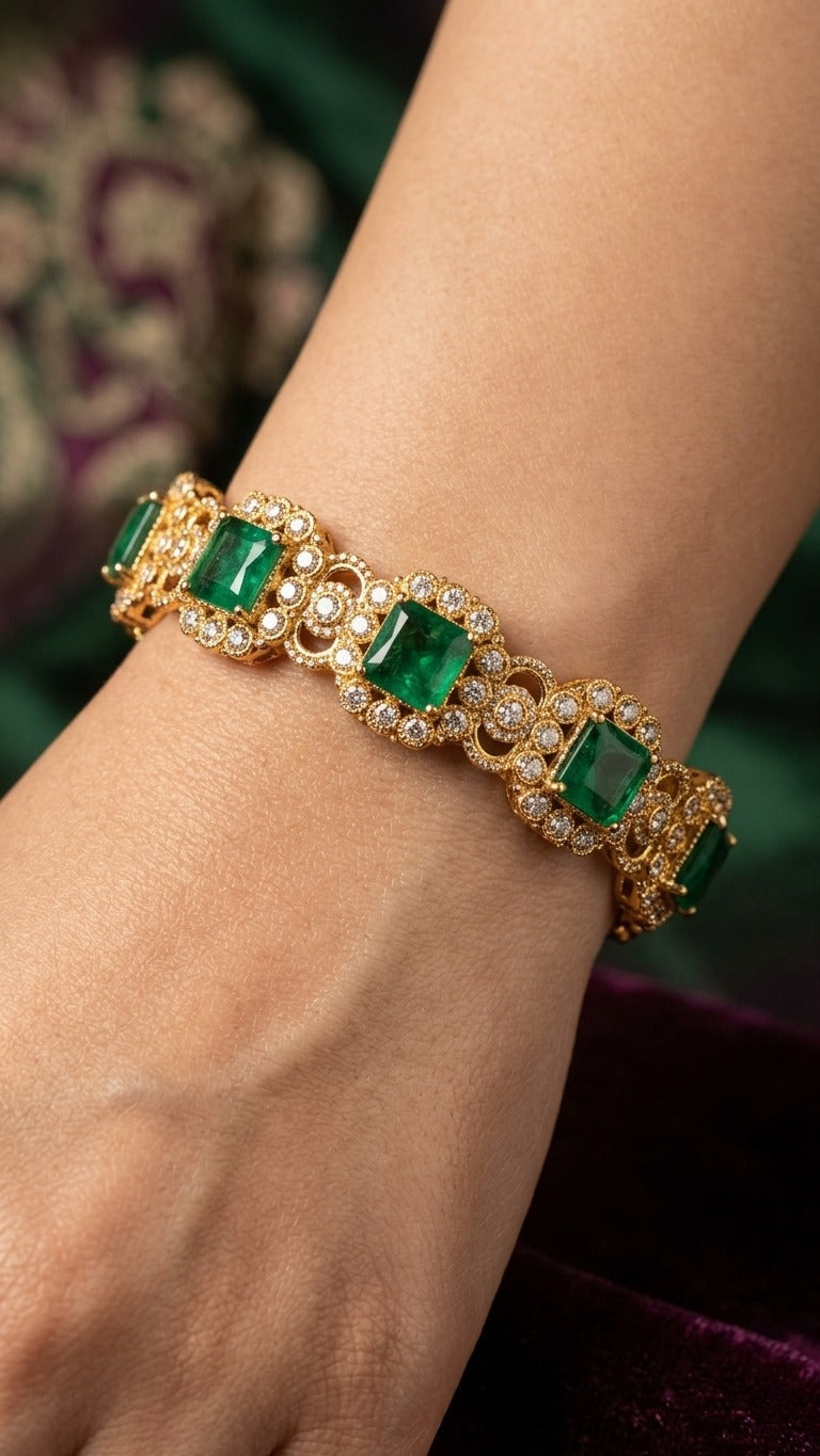 Emerald Gold Vintage karra Bracelet