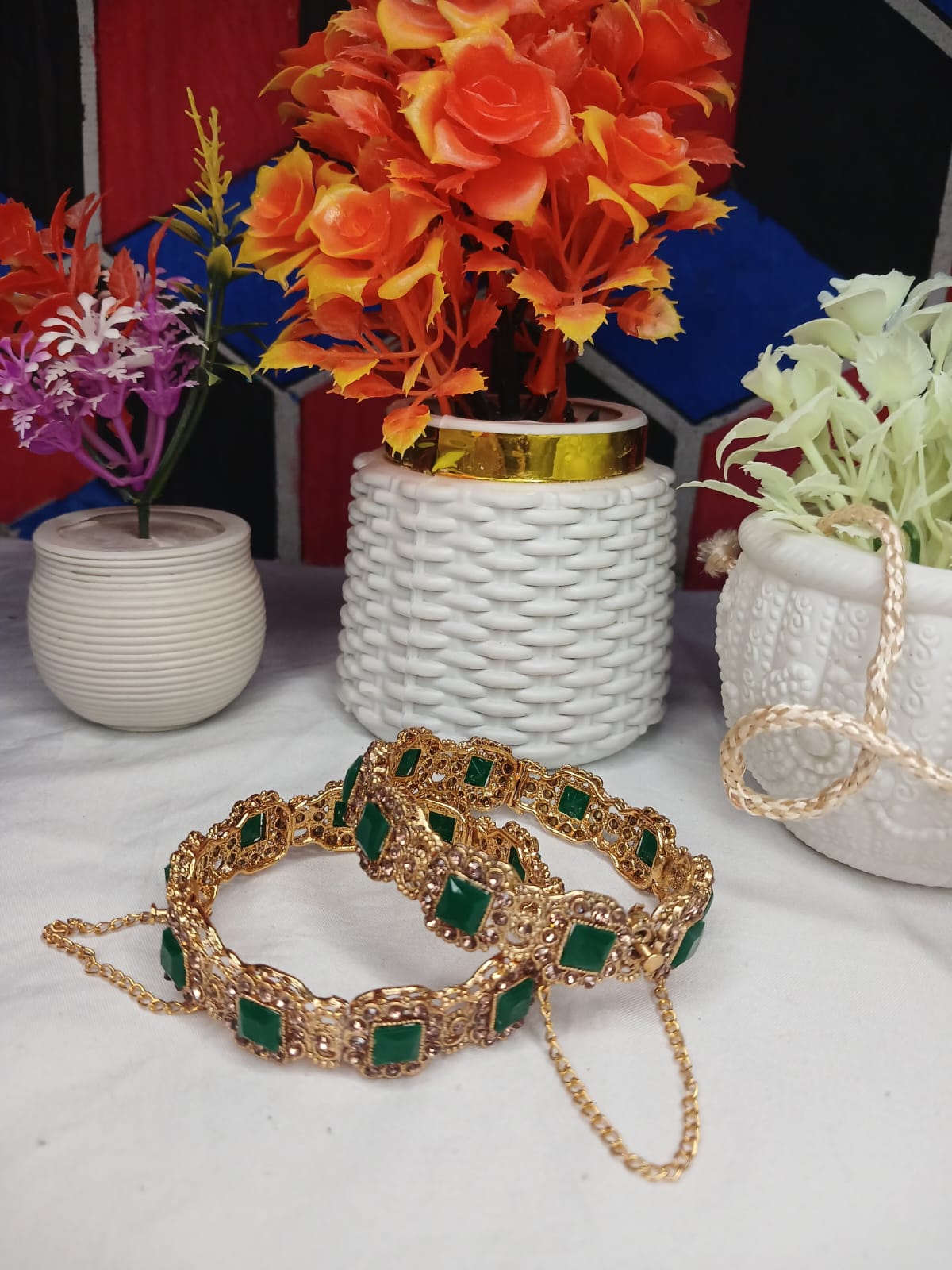 Emerald Gold Vintage karra Bracelet